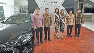 lexus official car miss universe dan putri indonesia