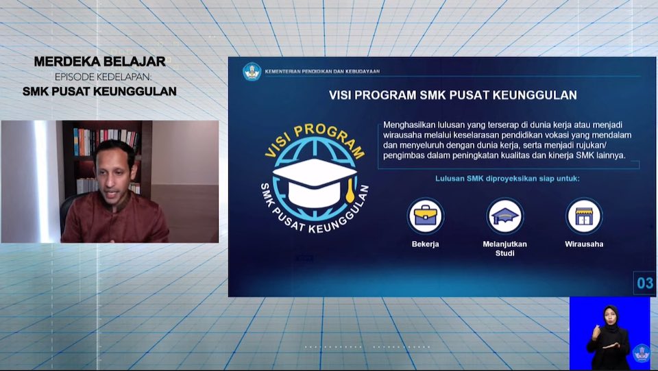 Mendikbud Nadiem Anwar Makarim menjelaskan tentang program SMK Pusat Unggulan