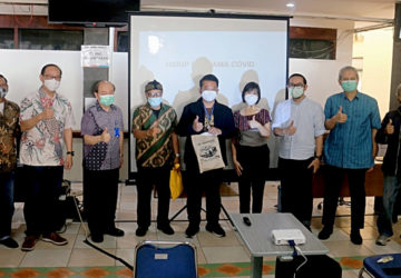 Vaksinasi lansia pensiunan Pertamina Bandung