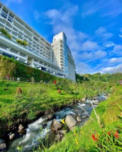 Le Eminence Hotel