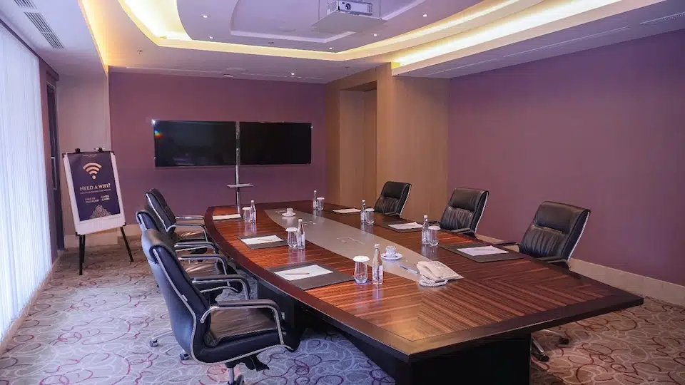 Ruang pertemuan Grand Mercure Bandung