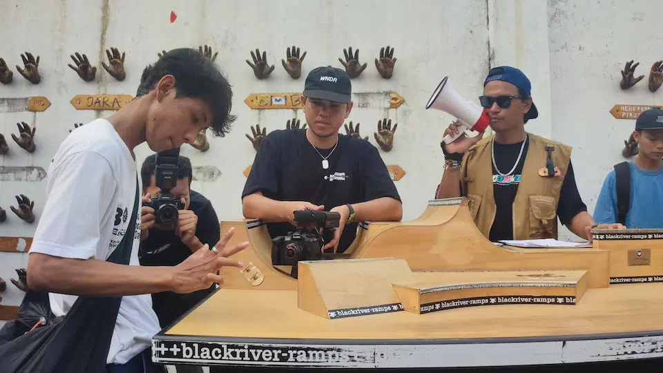 Kompetisi Fingerboard 