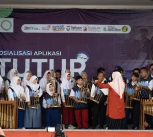Taja Telkom University (1)