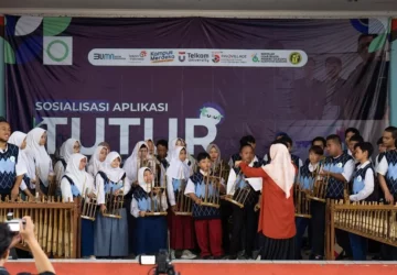 Taja Telkom University (1)